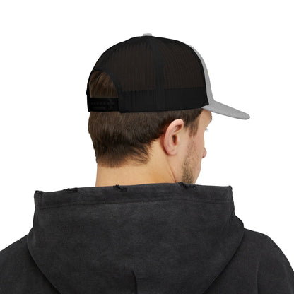 GAROZÉ — Signature Ǵ Embroidered Snapback (Limited Edition)