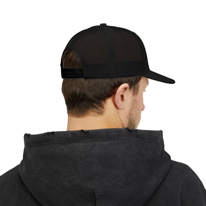 GAROZÉ — Signature Ǵ Logo Snapback Trucker (Limited Edition)